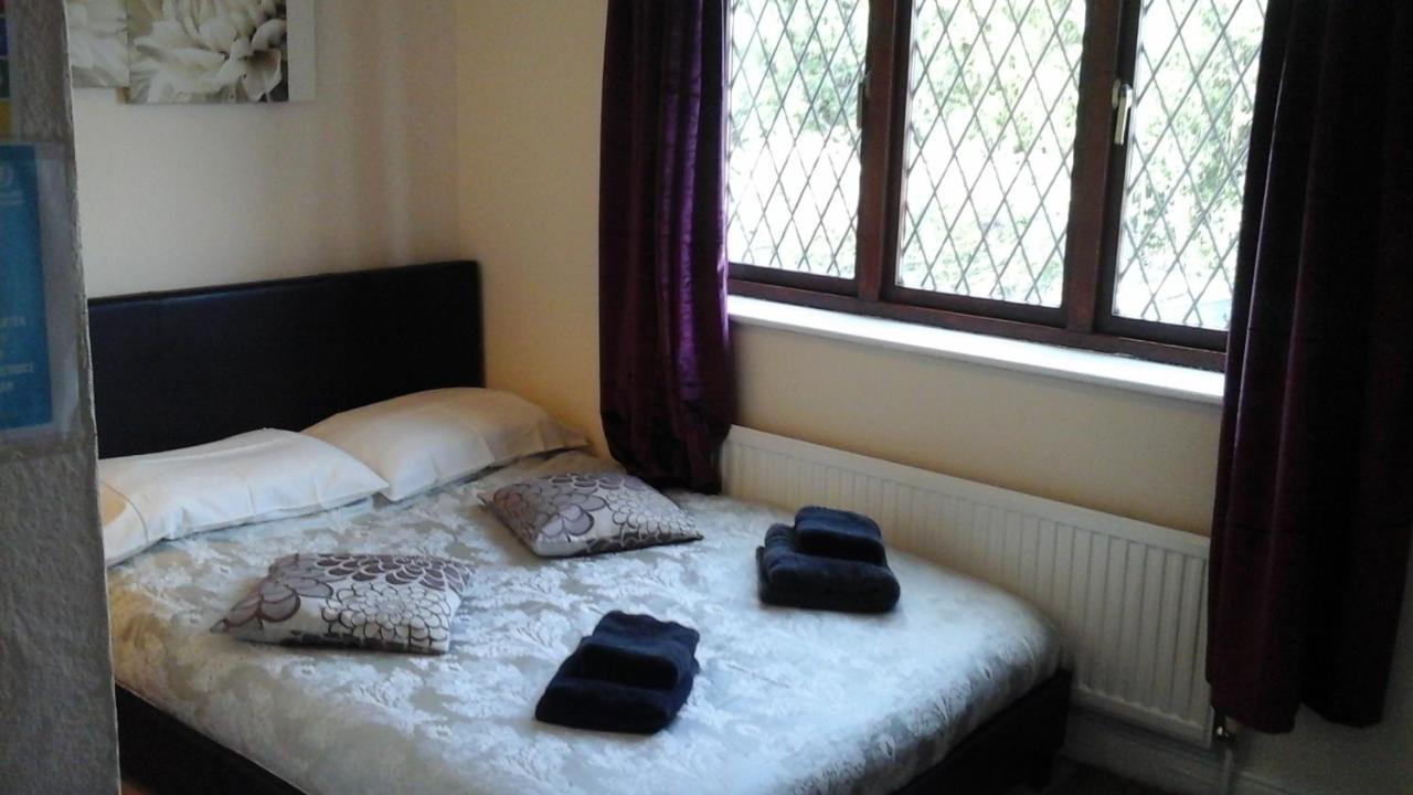 Elm House Accommodation Уисбек Экстерьер фото