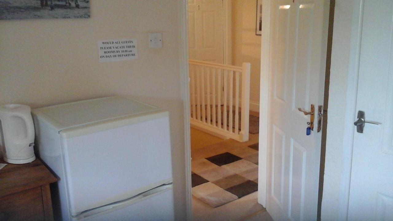 Elm House Accommodation Уисбек Экстерьер фото