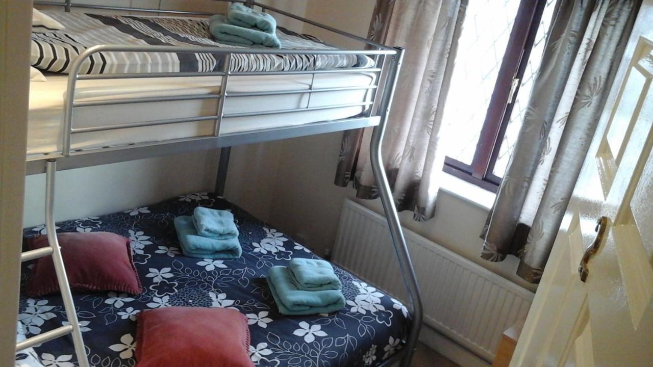 Elm House Accommodation Уисбек Экстерьер фото