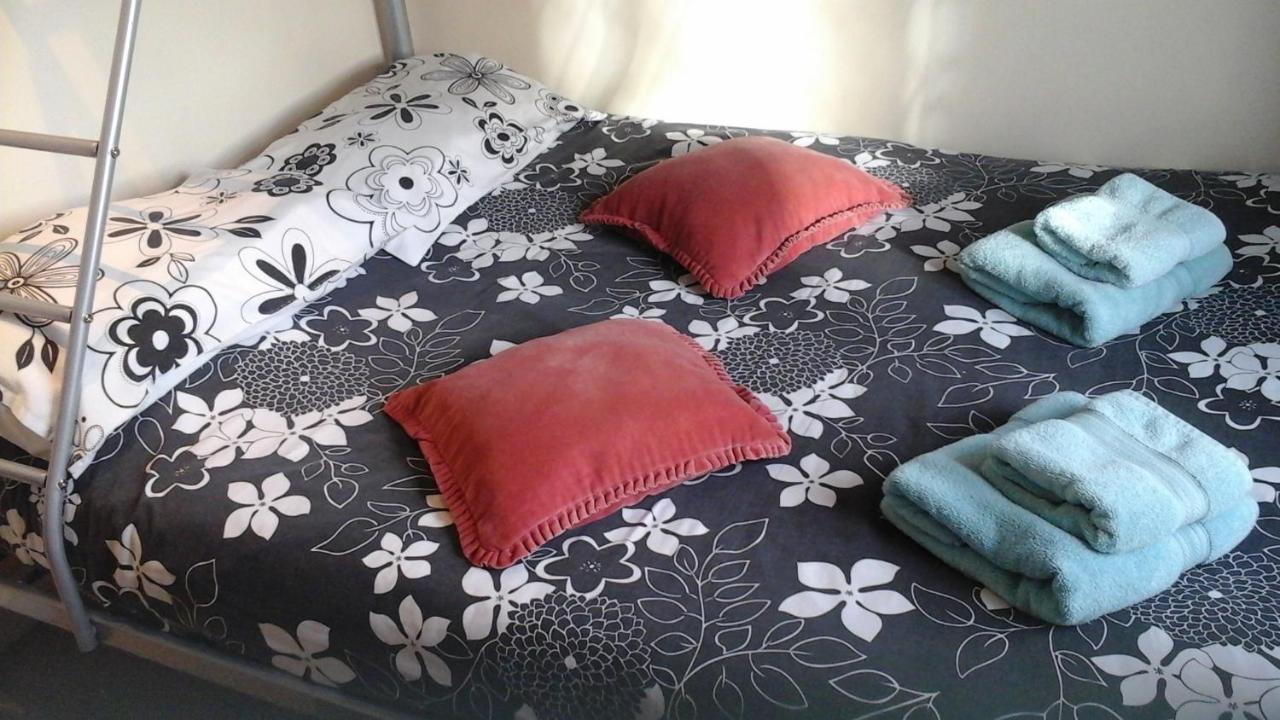 Elm House Accommodation Уисбек Экстерьер фото