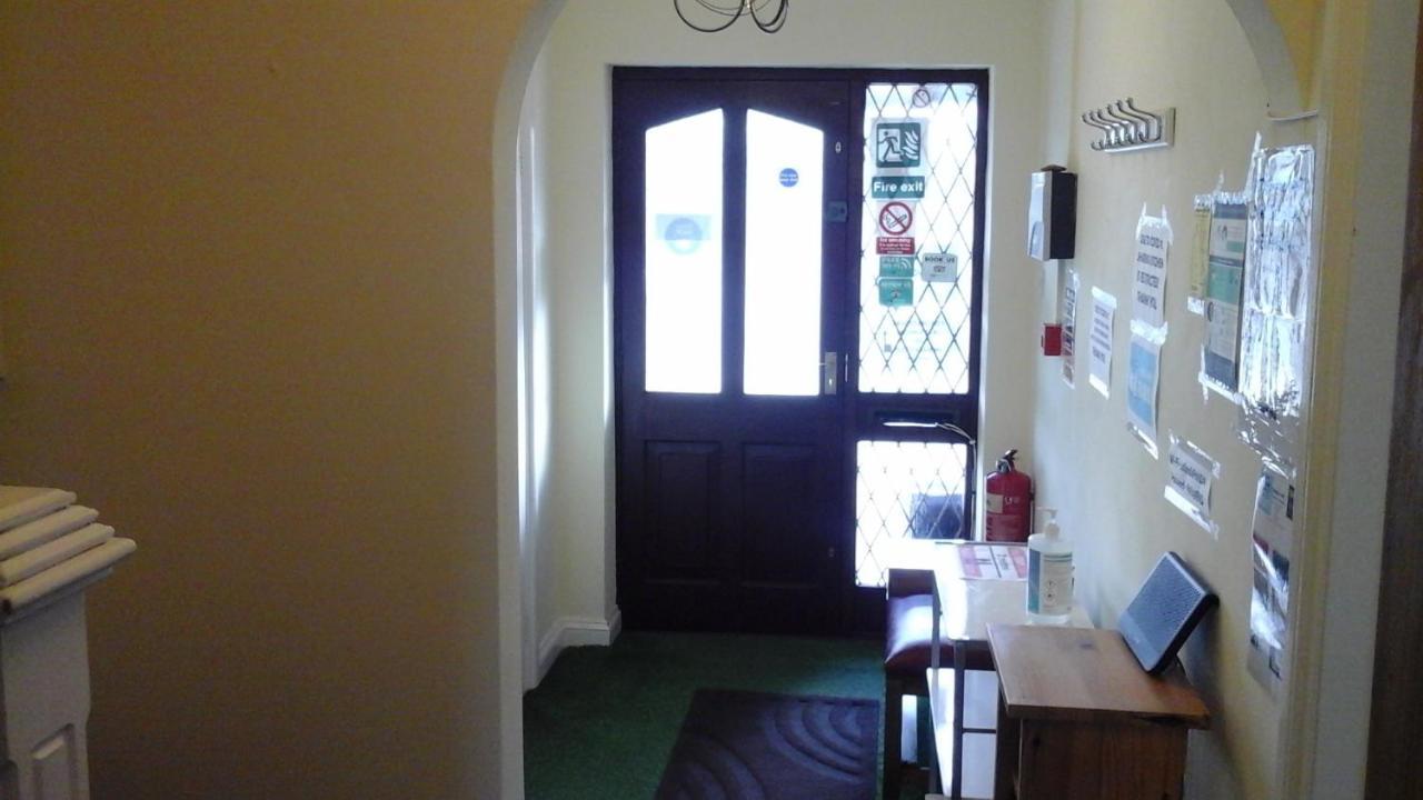 Elm House Accommodation Уисбек Экстерьер фото