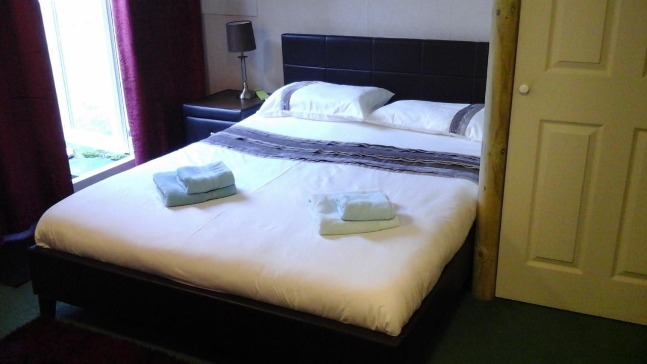 Elm House Accommodation Уисбек Экстерьер фото
