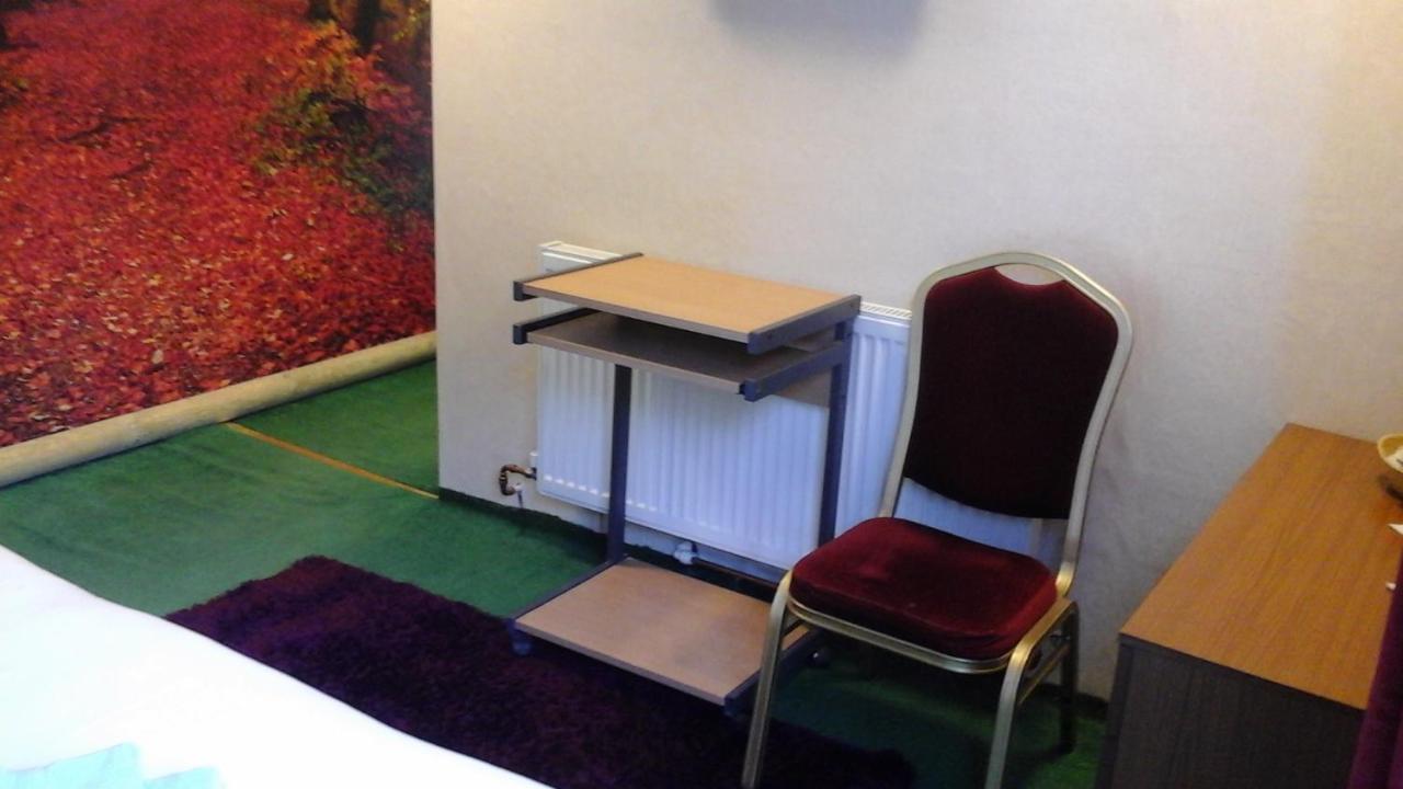 Elm House Accommodation Уисбек Экстерьер фото