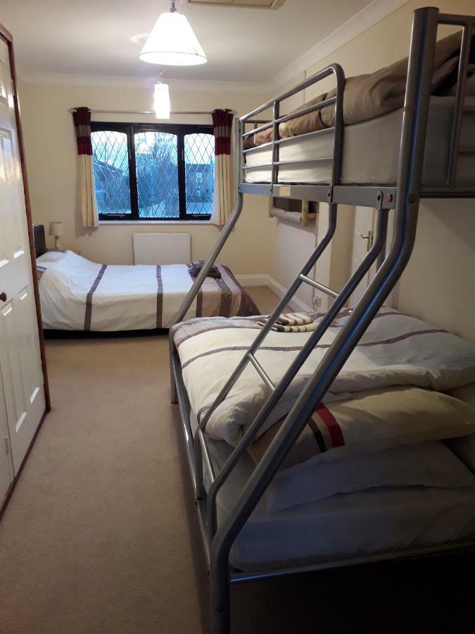 Elm House Accommodation Уисбек Экстерьер фото